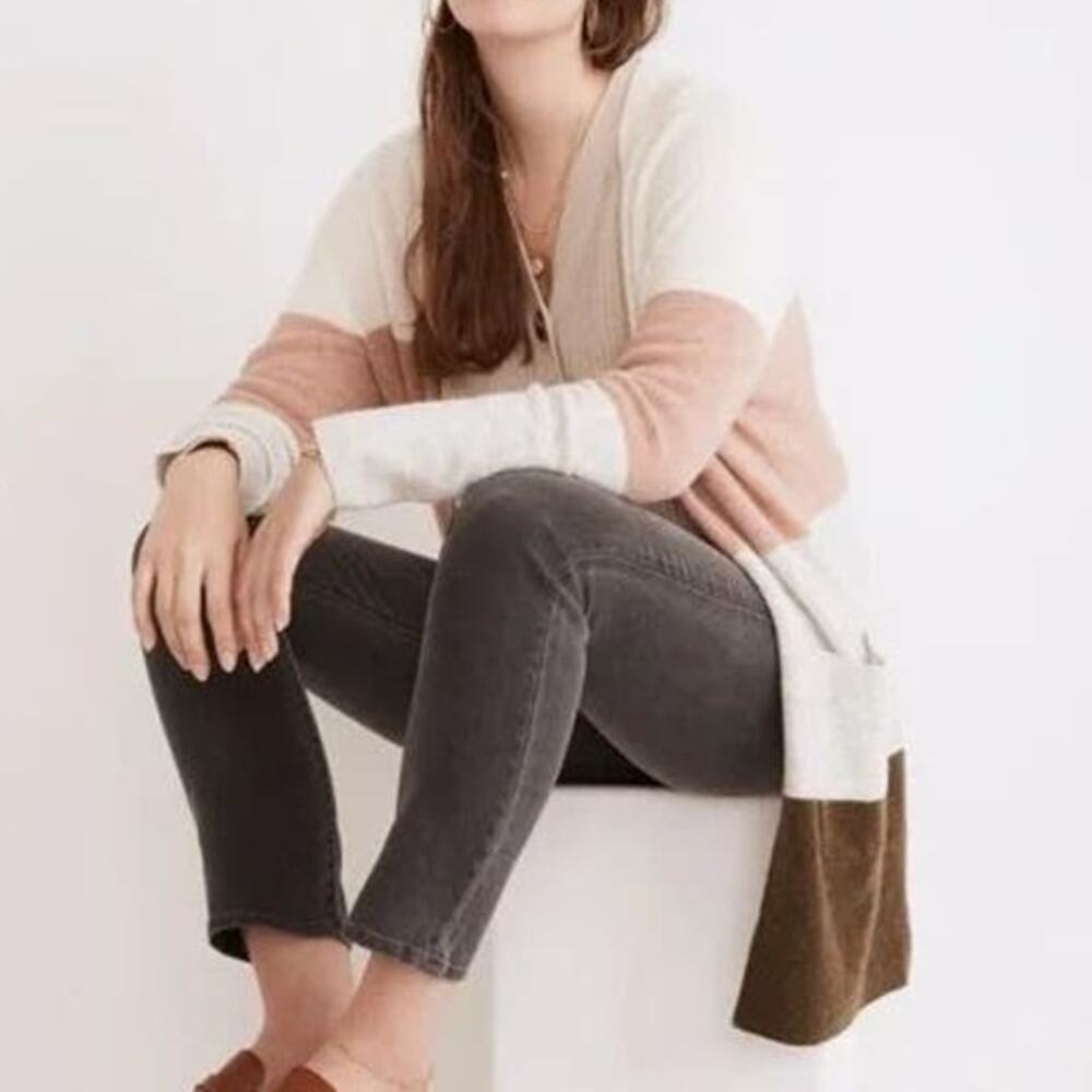 Madewell Kent Colorblock Stripe Cardigan Sweater in Antique Cream